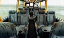Luxusbus / Mercedes Benz Travego 18+6+1 Personen