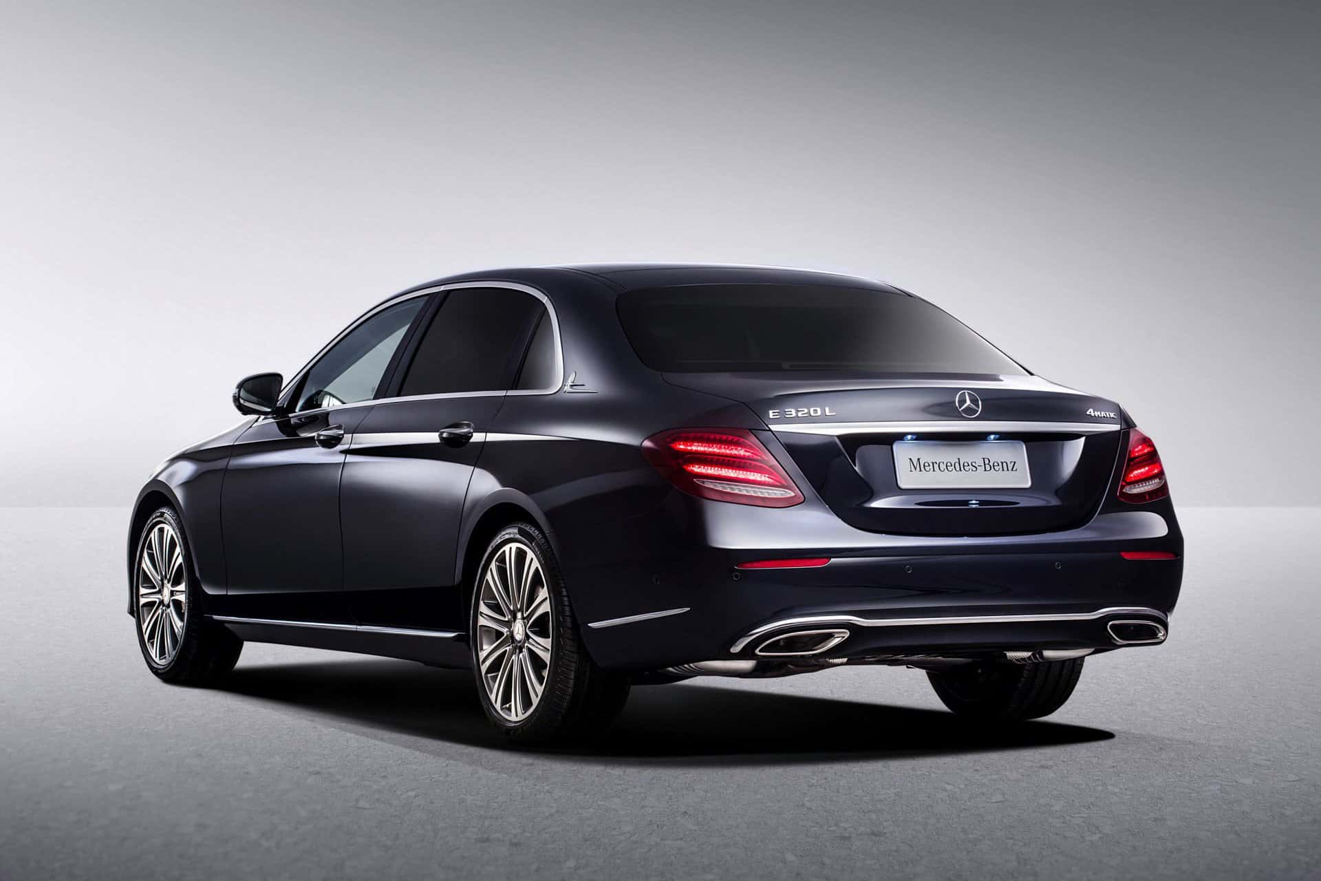 Business Class Limousines hire with chauffeur Munich Bavaria