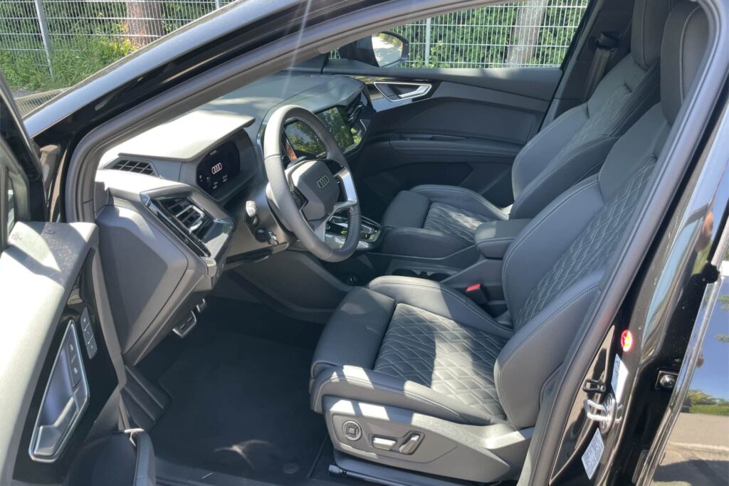 Luxus Elektro SUV green mieten Audi e-tron Chauffeur