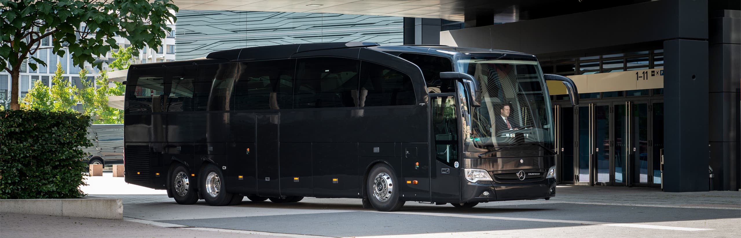 Luxury bus – Vipliner – Conference bus – Vipbus – for hire in Düsseldorf